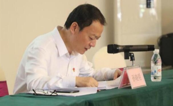 旅投創新公司班子成員到所屬子公司講授“不忘初心、牢記使命”主題教育專題黨課