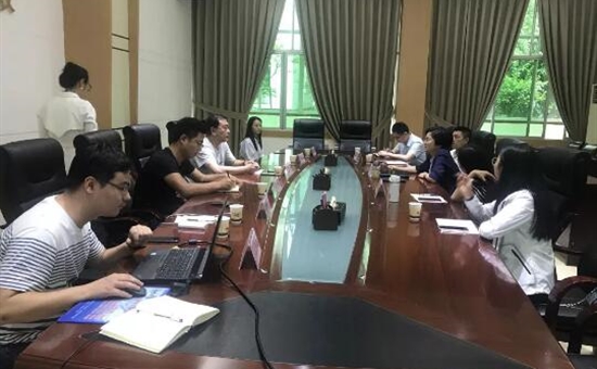錦弘地產深耕廣漢 強強聯手共創新未來——錦弘房產公司與廣鑫發展公司簽訂戰略合作協議